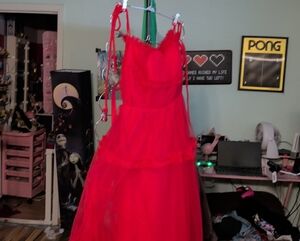 Elegant Red Prom Dress